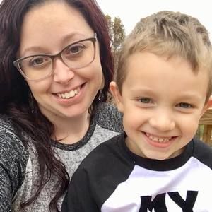 Meet your Posher, Ashley